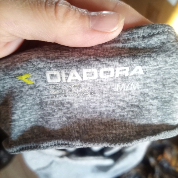 Diadora Heather Gray Women's Short Sleeve Tee - Picture 2 of 3